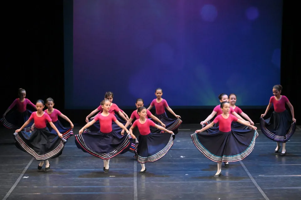 Art & Motion Butterflying, φωτογραφία 6