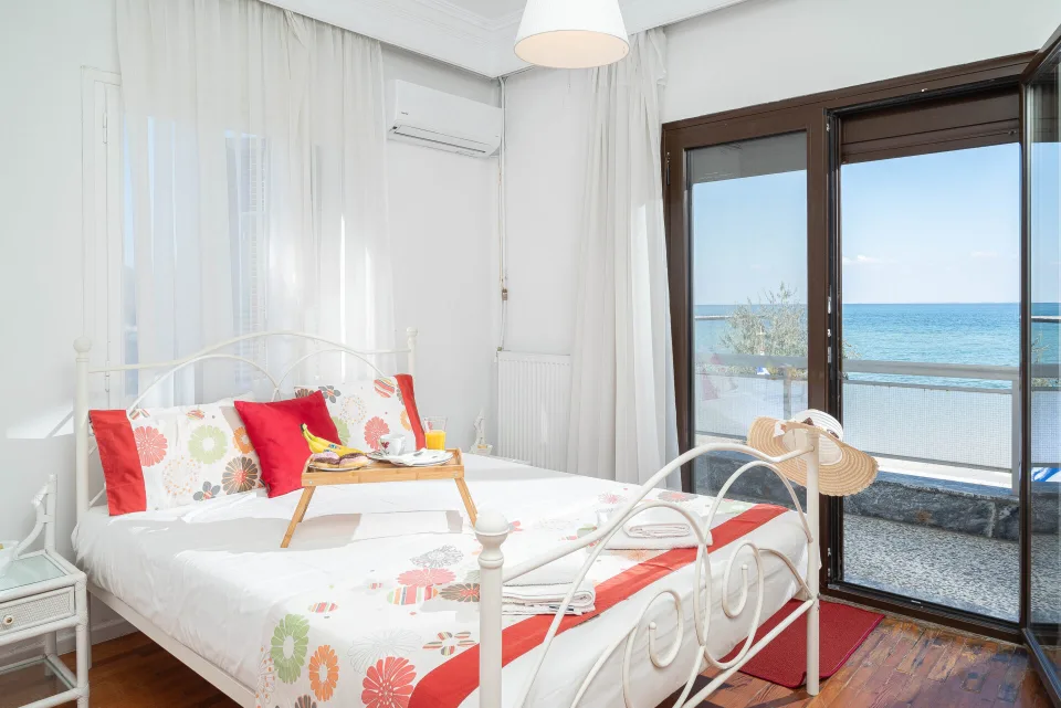 Villamarianthibeachhouse photo shooting, Ακίνητα