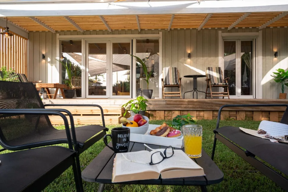 Bella Casa photoshooting, Ακίνητα