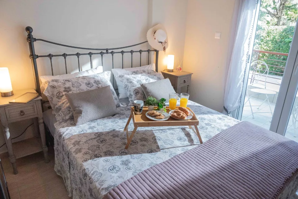 Bijou Airbnb small appartment, Ακίνητα